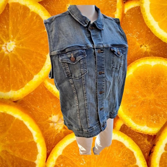 Levi Strauss Silver Tag Button Up Denim Vest - Picture 1 of 6